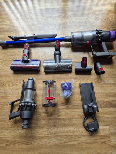 Dyson v11 absolute - dyson,